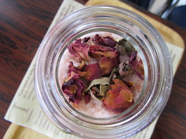 Ｈｅｒｂ・Ｒｏｏｍ　ｌｅａｆイベント出店NAKAGAWA-FAM!祭りバスソルトづくりのワークショップ完成
