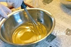 Herb・Room leaf主宰松下 美穂皮膚トラブルを解消するための石鹸&ハーブ体験レッスン